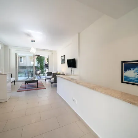 Two-bedroom In - Aquarius 戈西克