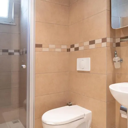 Two-bedroom In - Aquarius
